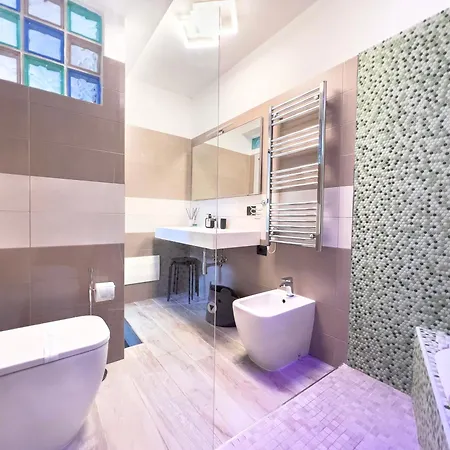 Home4apartment Center, Private Patio * Salerno